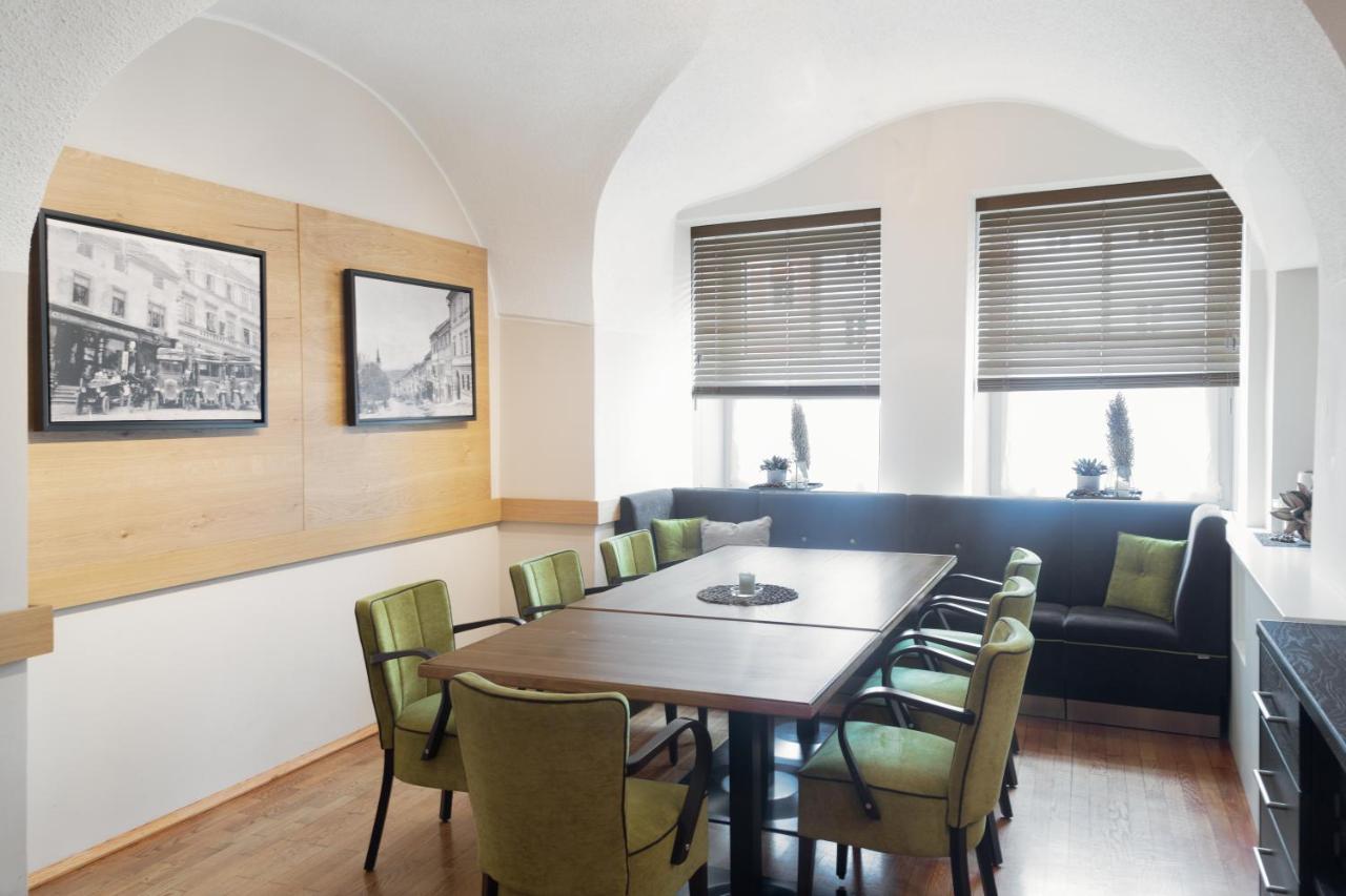 Fruhstuckshotel Scharinger Haag am Hausruck Экстерьер фото