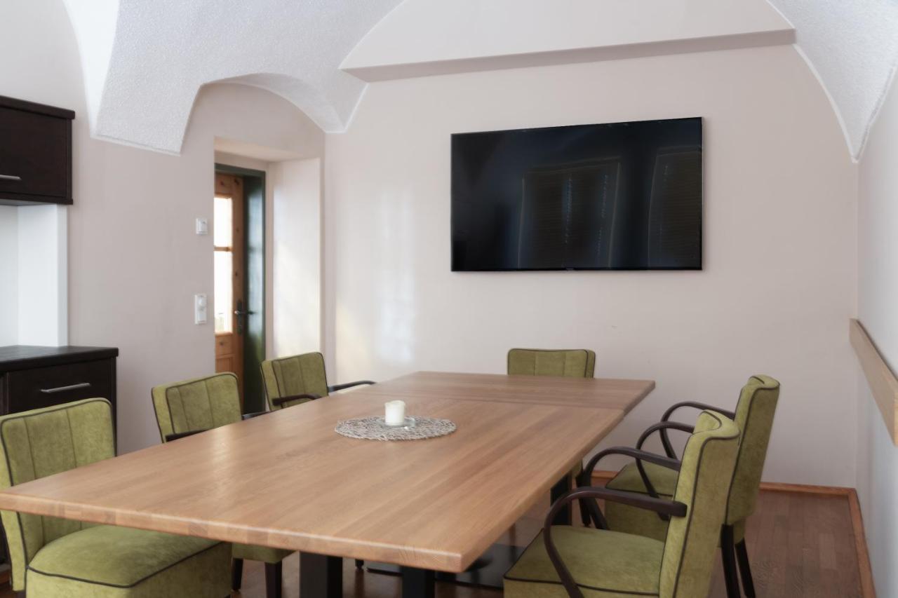 Fruhstuckshotel Scharinger Haag am Hausruck Экстерьер фото